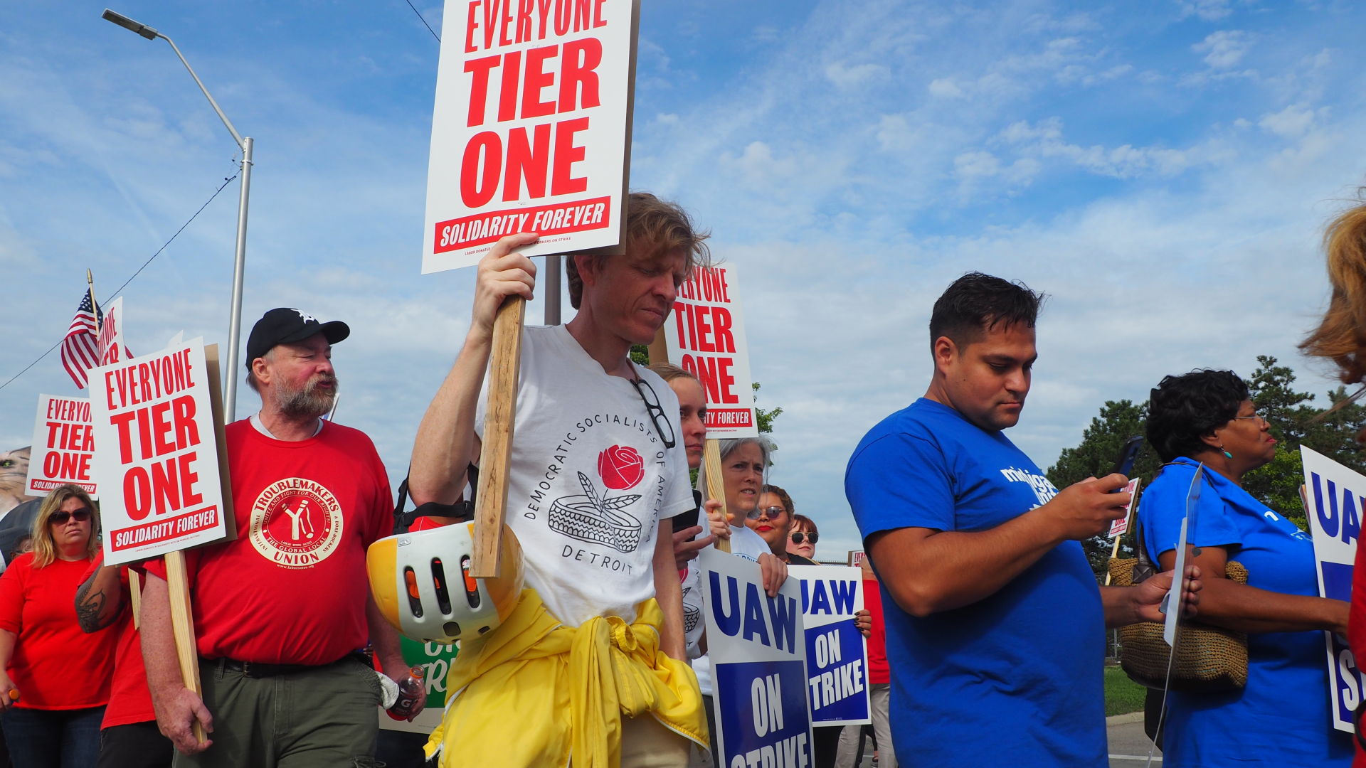 GM workers striking at Hamtramck plant